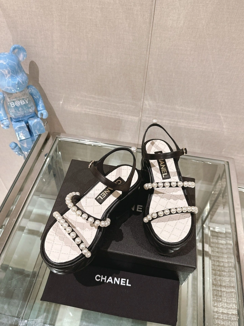 Trendsetting Chxnxl Sandals 132806