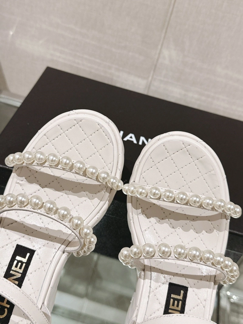Chxnxl Sandals Bold 132794