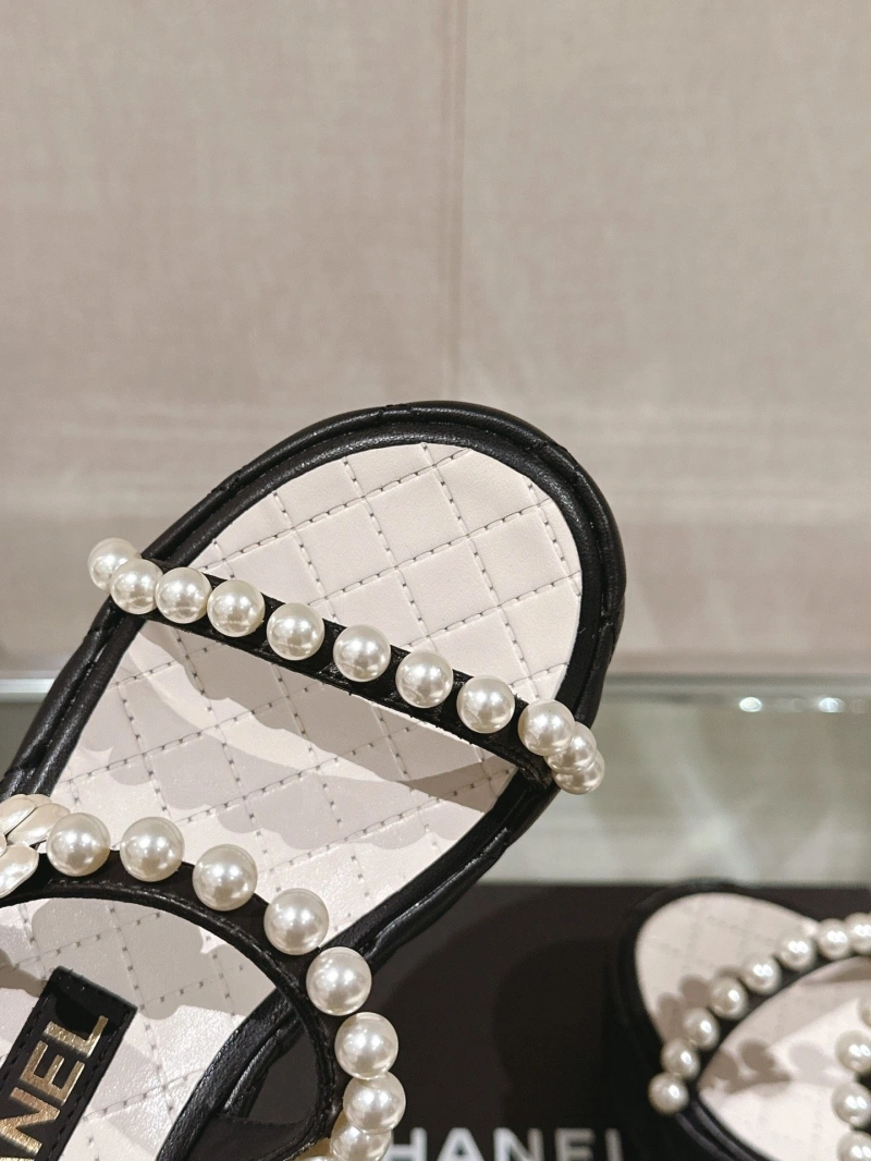 Chxnxl Sandals ModernLook 132807