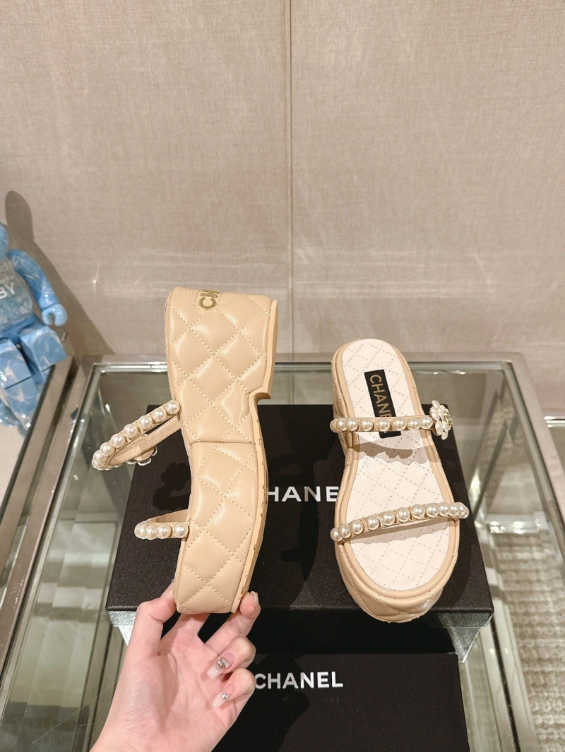 Efficient Chxnxl Sandals 132796