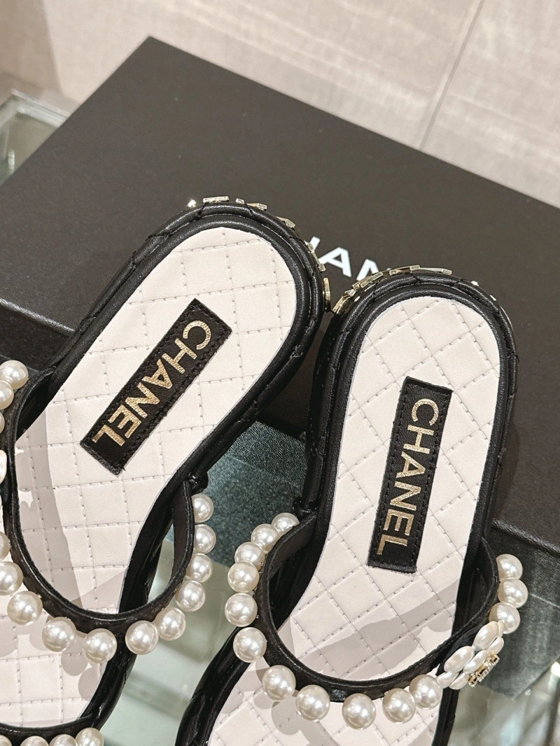 Refined Chxnxl Sandals 132801