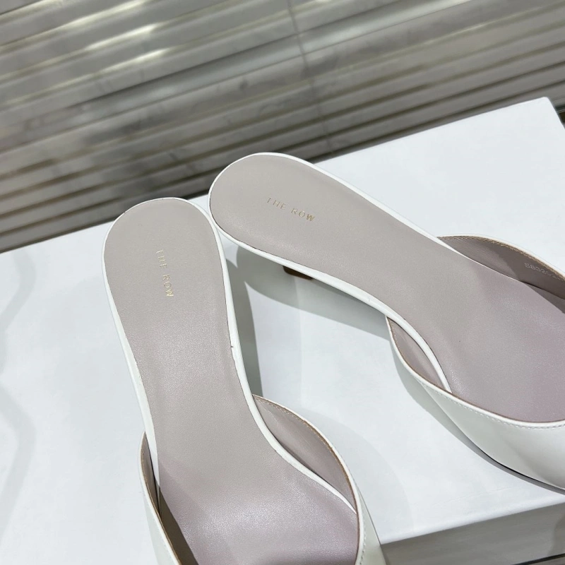 Elegant Othxr Slippers 216685