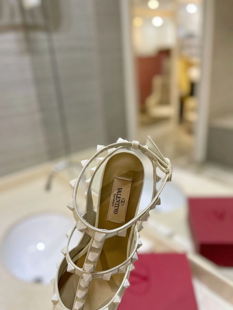 Fashionable Vxlxntino High Heels 232784
