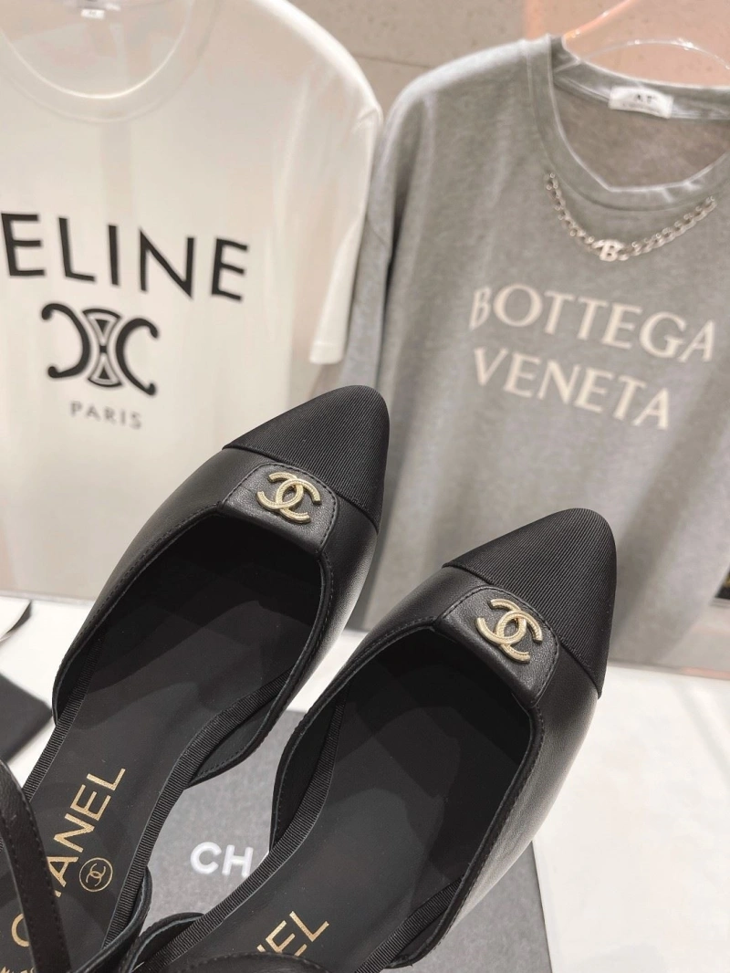 Trendsetting Chxnxl High Heels 133024