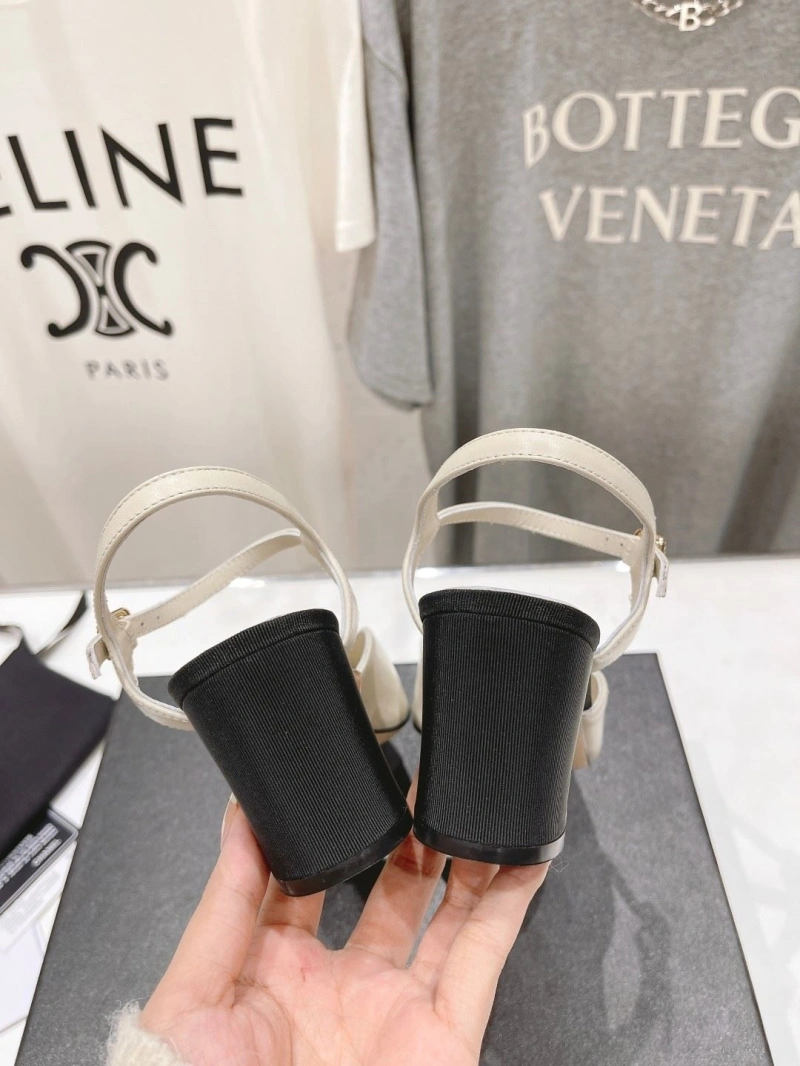 ModernLook Chxnxl High Heels 133019