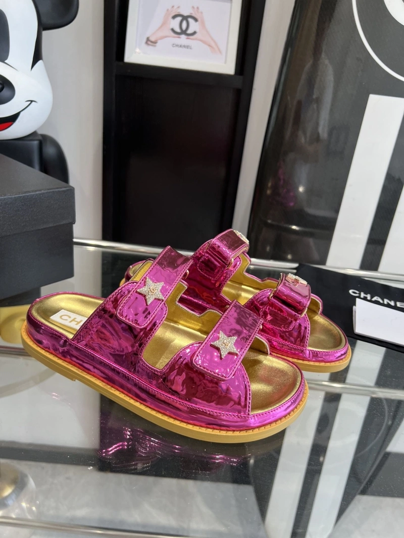 EyeCatching Chxnxl Sandals 132782