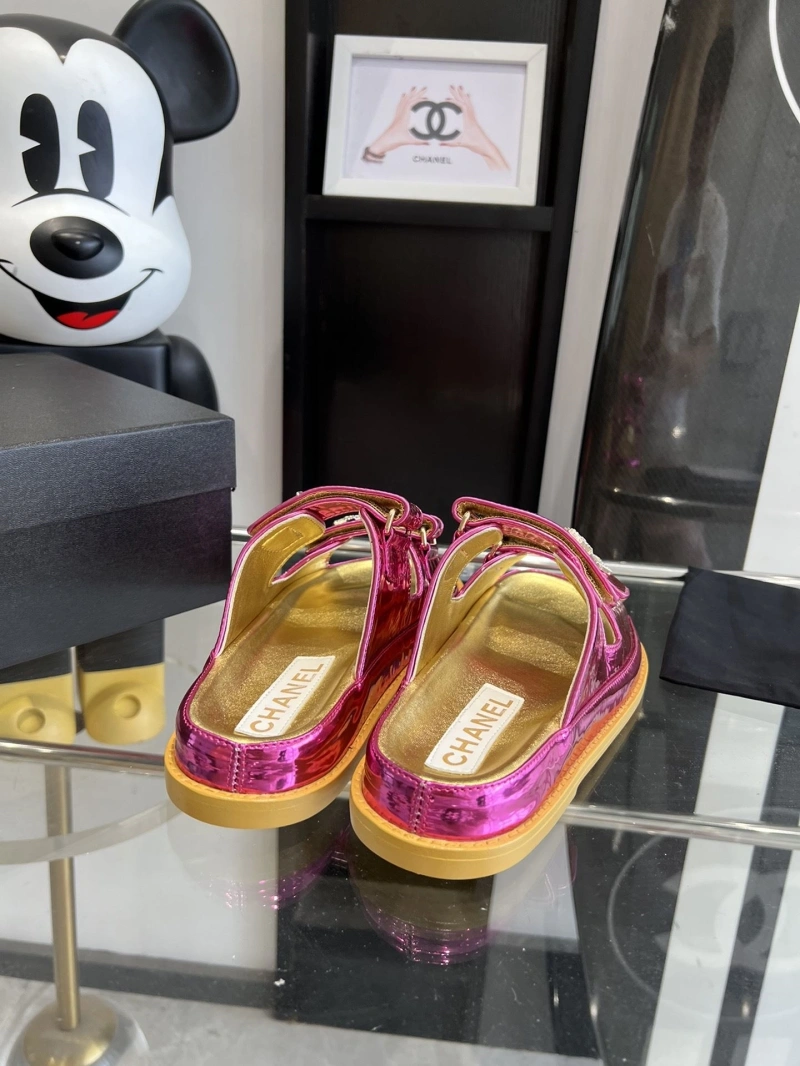 EyeCatching Chxnxl Sandals 132782