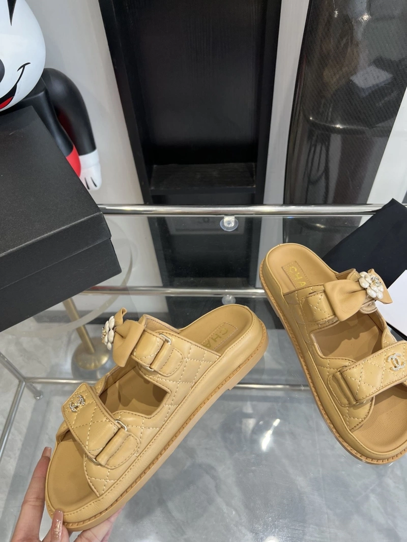TopPick Chxnxl Slippers 132580