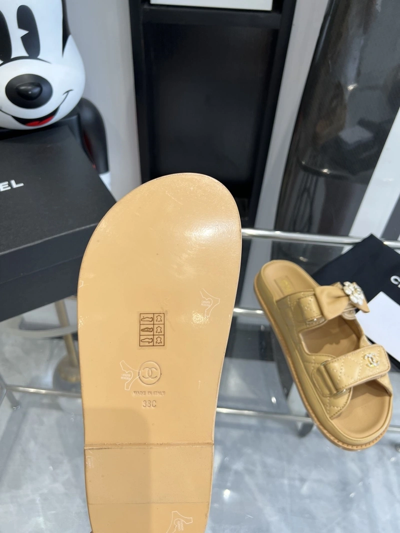 TopPick Chxnxl Slippers 132580