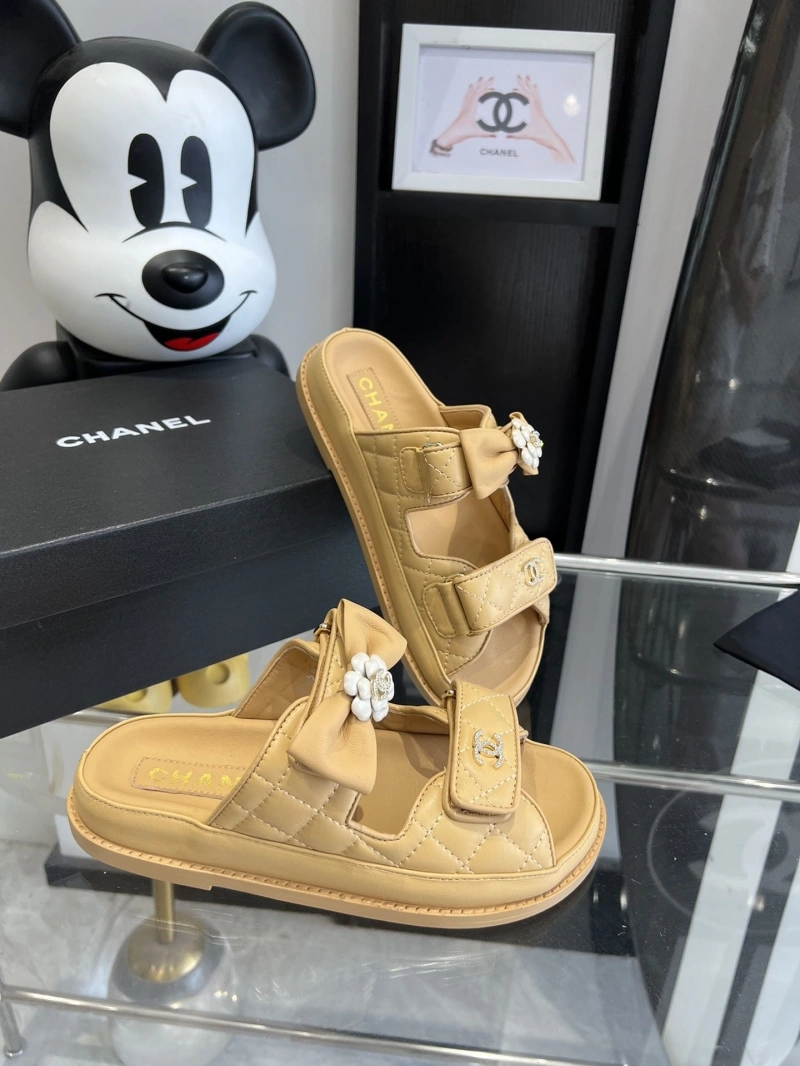 TopPick Chxnxl Slippers 132580