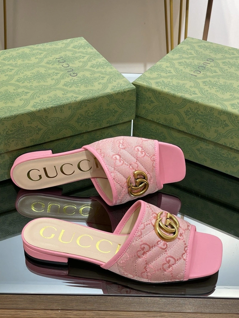 Gxccx Slippers Vibrant 165430