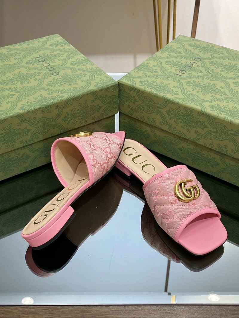 Gxccx Slippers Vibrant 165430