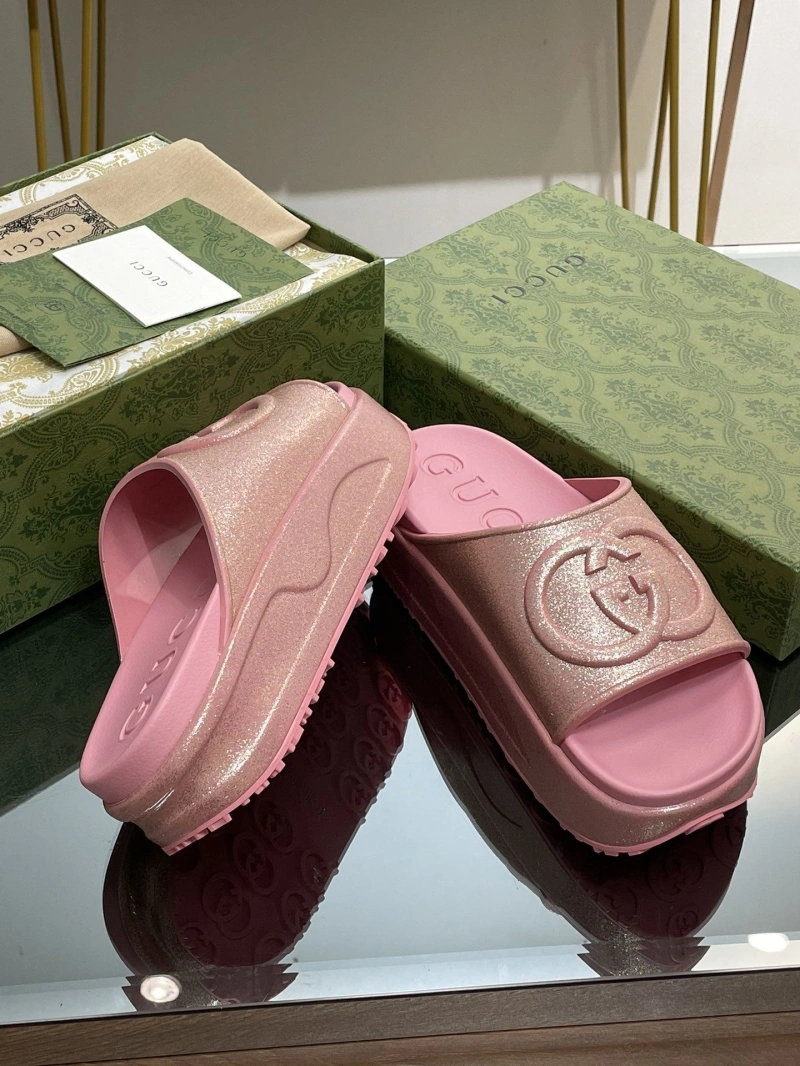 Fashionable Gxccx Slippers 165463