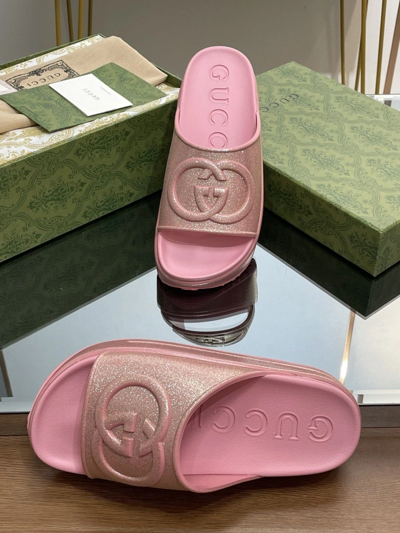 Fashionable Gxccx Slippers 165463
