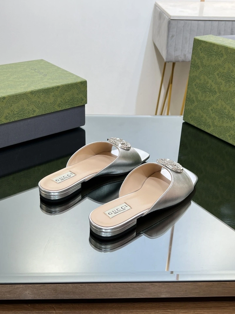 Minimalist Gxccx Slippers 165434