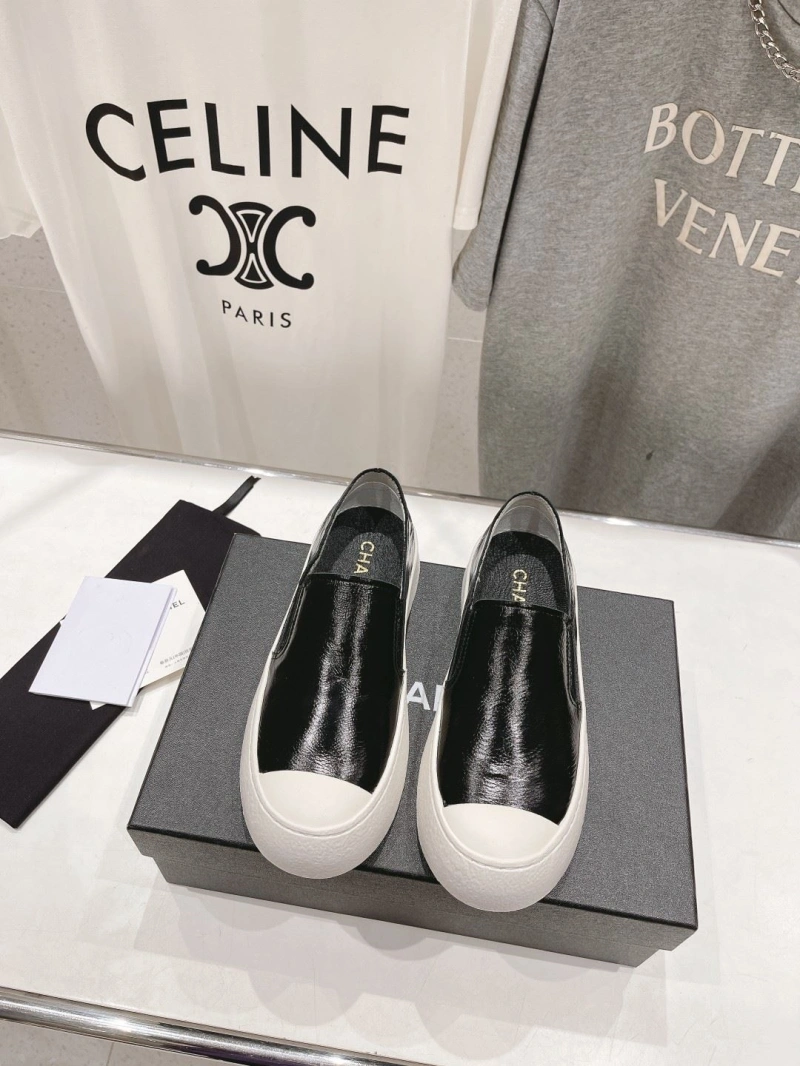 WellDesigned Chxnxl Casual Shoes 133253