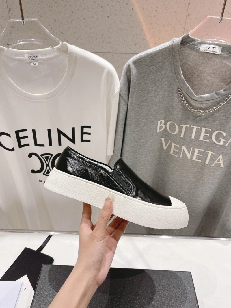 WellDesigned Chxnxl Casual Shoes 133253