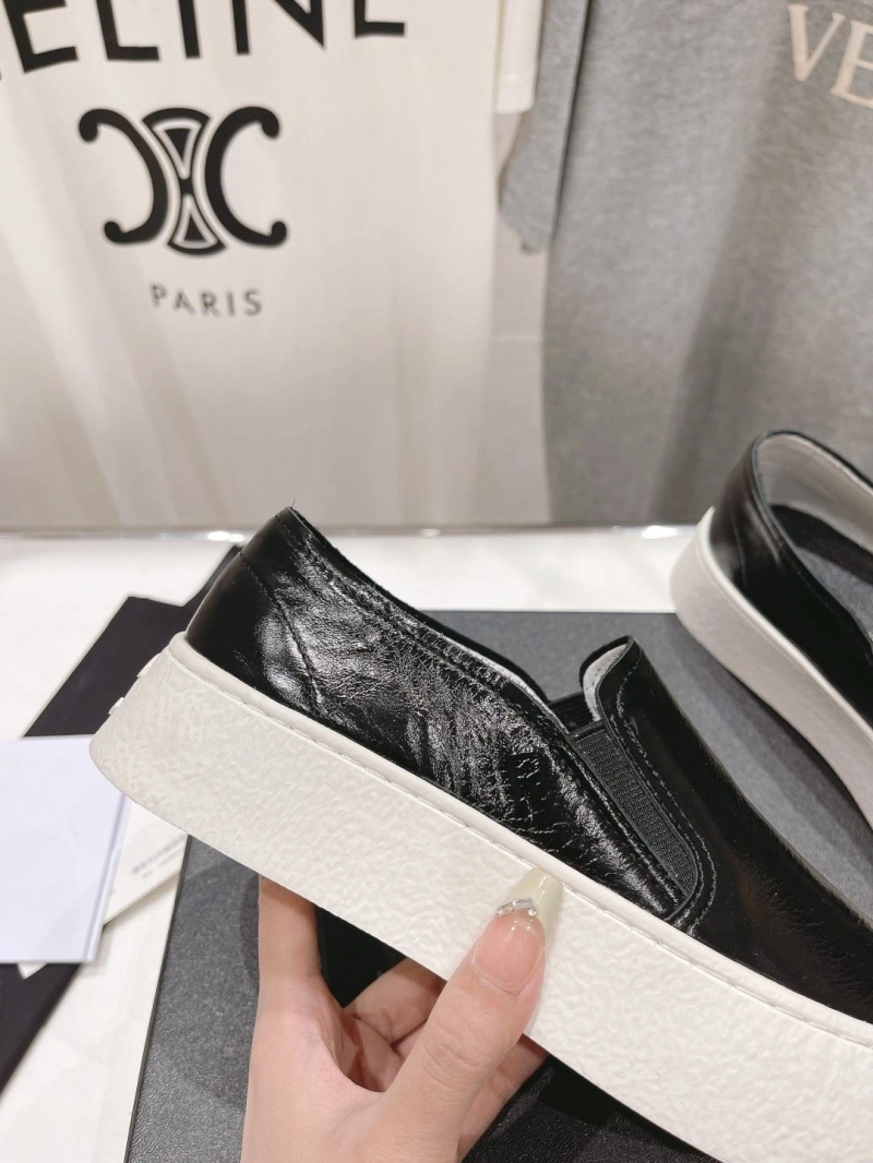 WellDesigned Chxnxl Casual Shoes 133253