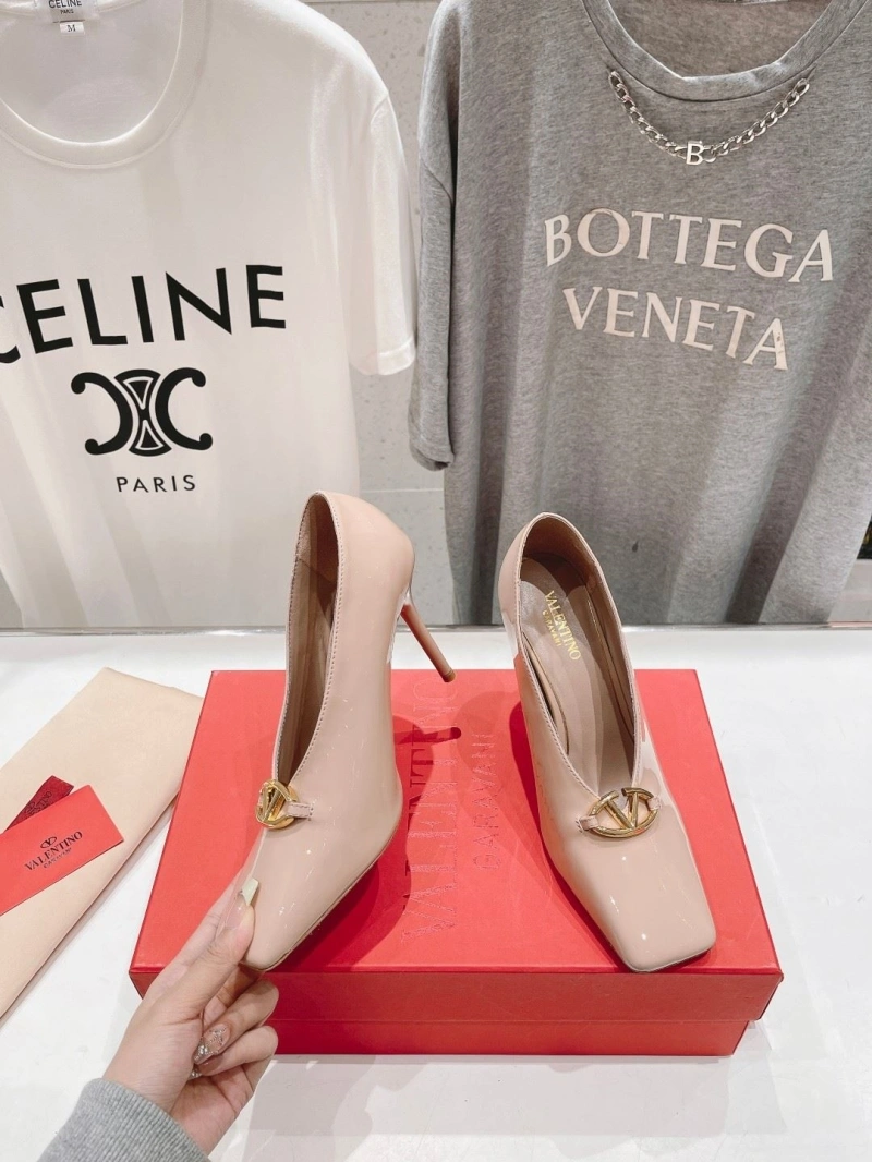 UrbanStyle Vxlxntino High Heels 232757