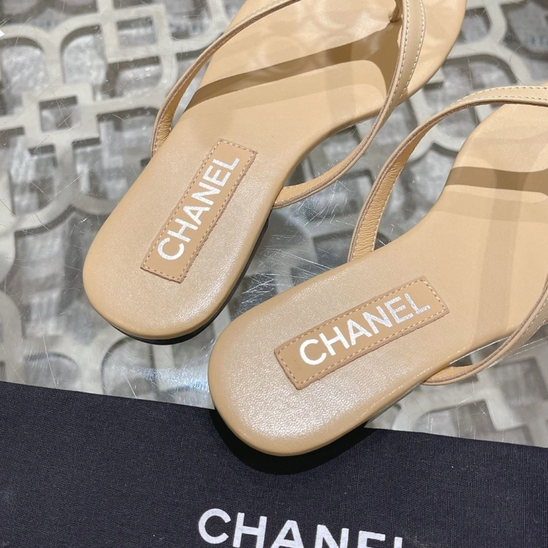 Cozy Chxnxl Slippers 132561