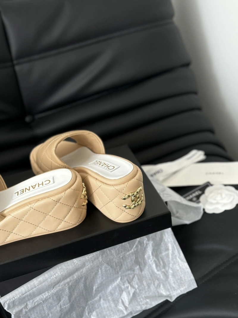 SportInspired Chxnxl Slippers 132557