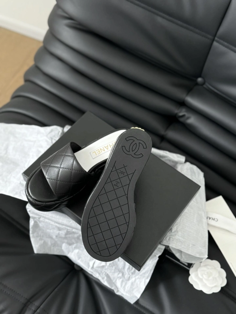 Chxnxl Slippers Classic 132555