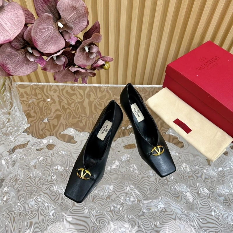Minimalist Vxlxntino High Heels 232734