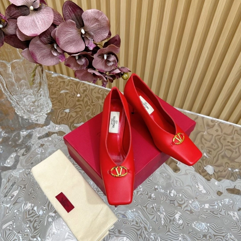 Cozy Vxlxntino High Heels 232732