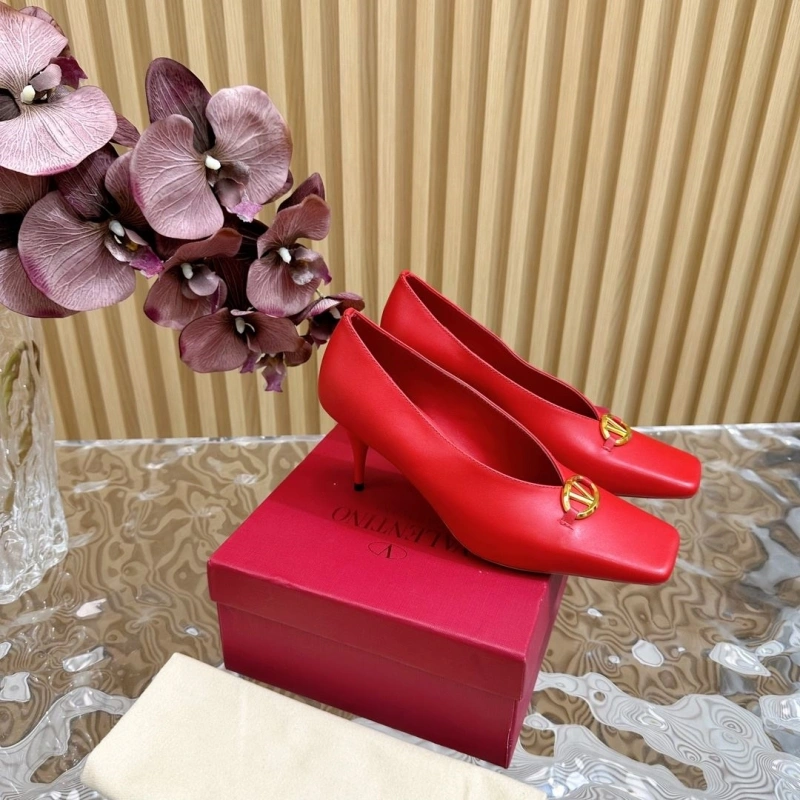 Cozy Vxlxntino High Heels 232732