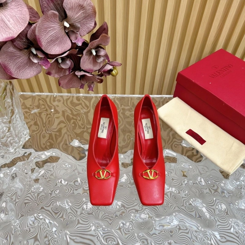 Cozy Vxlxntino High Heels 232732