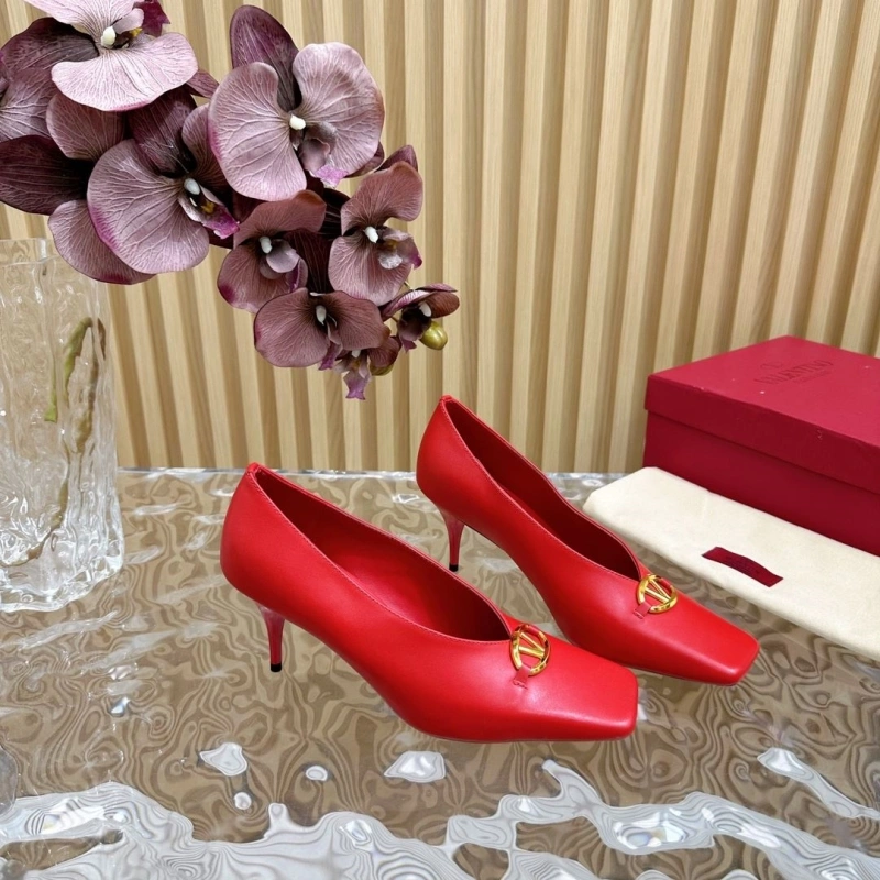 Cozy Vxlxntino High Heels 232732