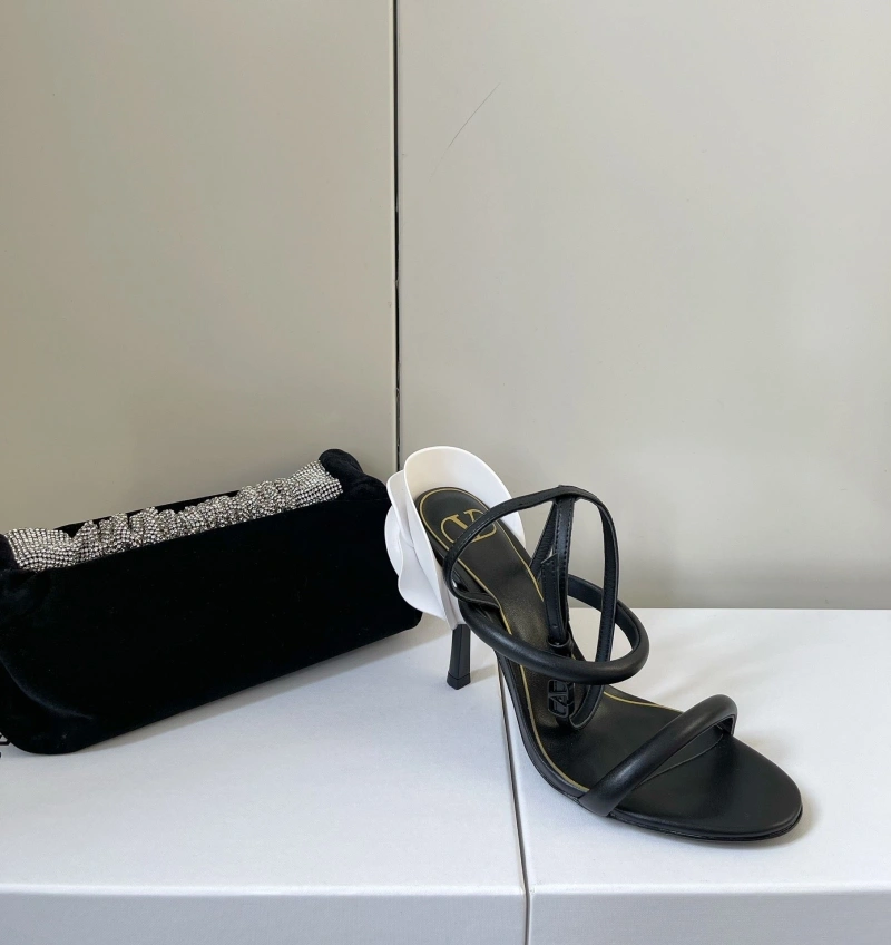Fashionable Vxlxntino Sandals 232726