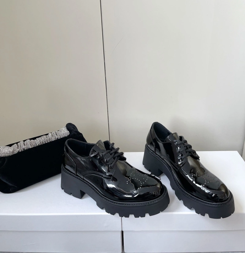 Cxlxne Leather Shoes TopPick 116866