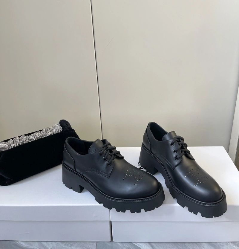 Modern Cxlxne Leather Shoes 116865
