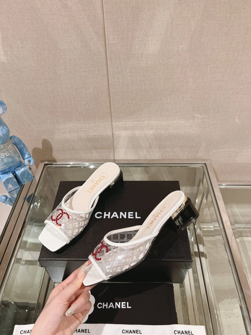 Classic Chxnxl Slippers 132538