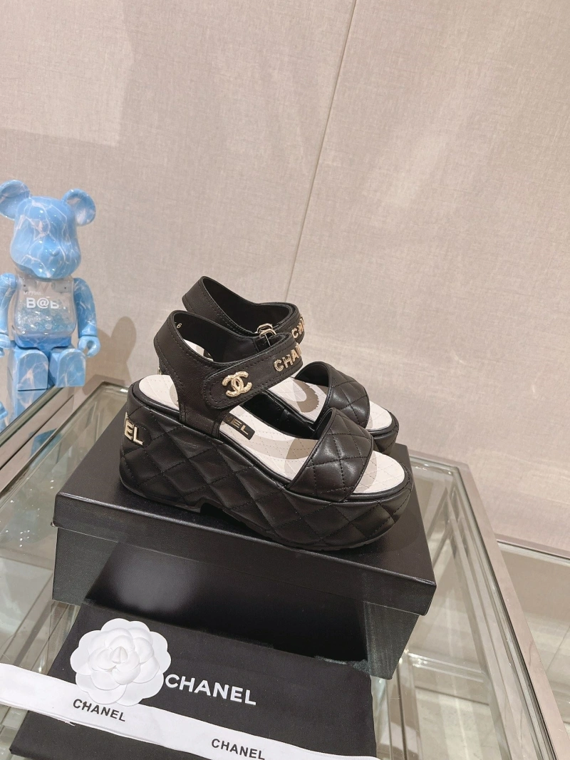 Bold Chxnxl Sandals 132748