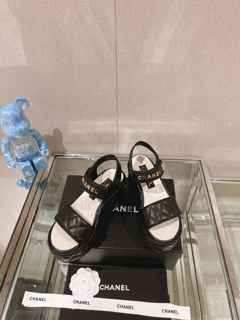 Bold Chxnxl Sandals 132748