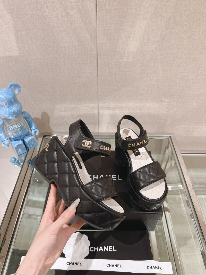 Bold Chxnxl Sandals 132748