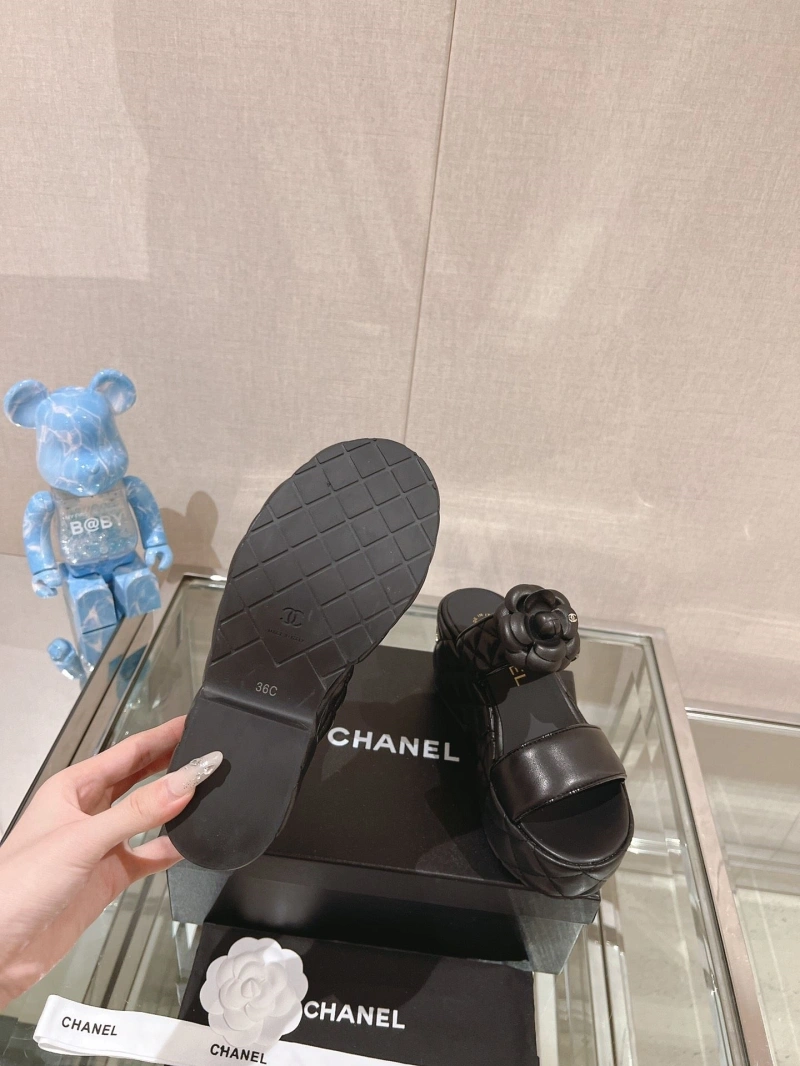 Lightweight Chxnxl Sandals 132746