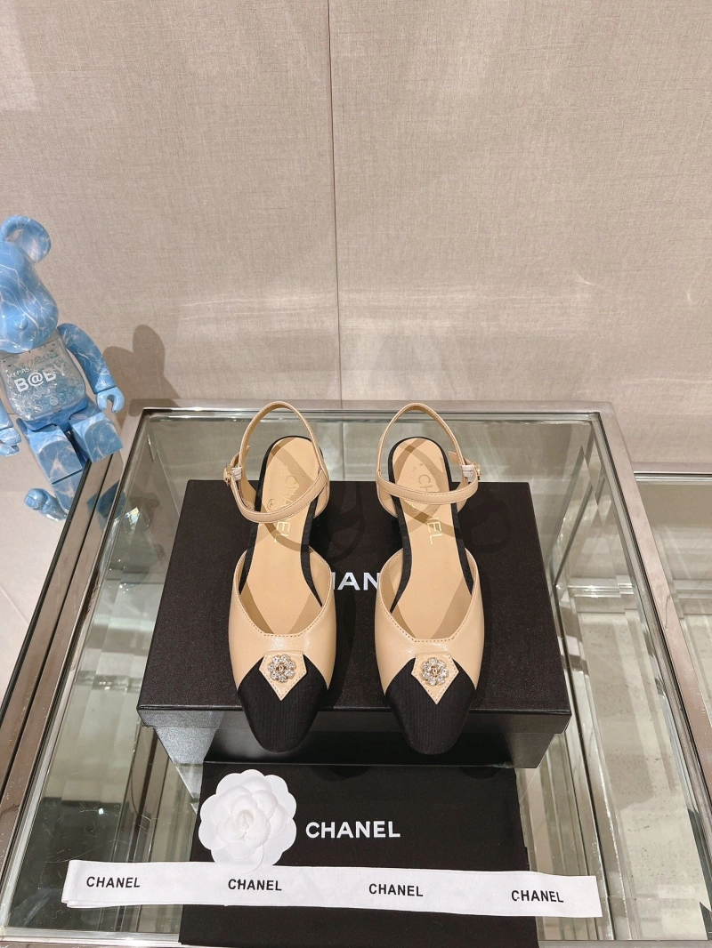 Stylish Chxnxl Sandals 132741