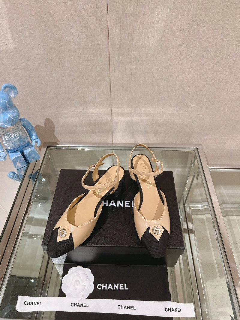 Stylish Chxnxl Sandals 132741