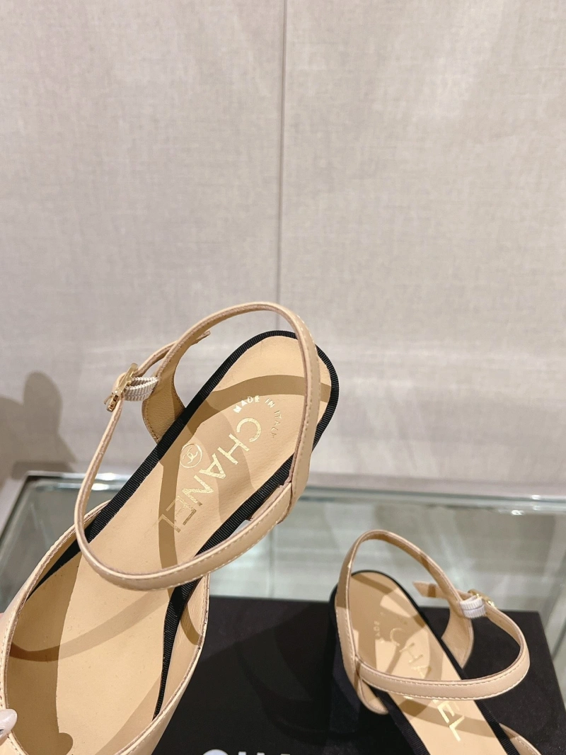 Stylish Chxnxl Sandals 132741