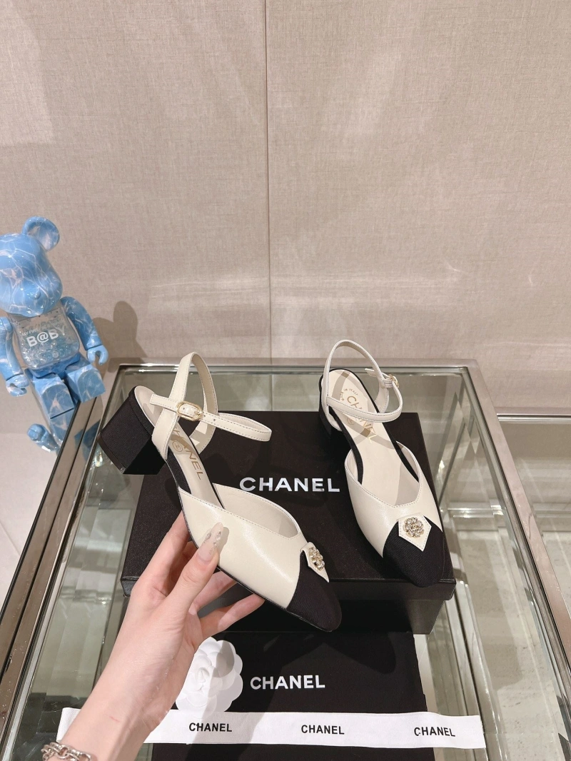 Durable Chxnxl Sandals 132738