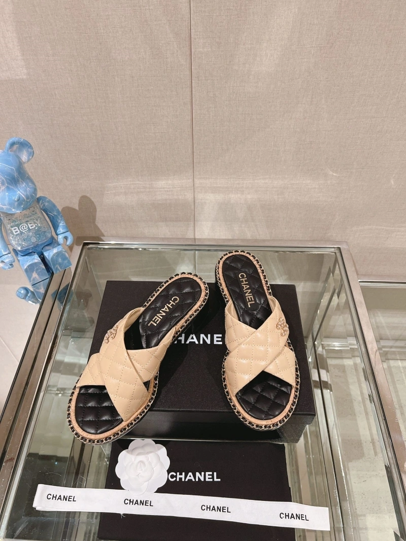 NewStyle Chxnxl Slippers 132524