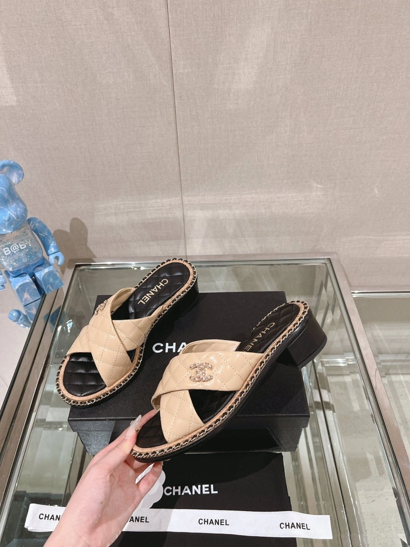 NewStyle Chxnxl Slippers 132524