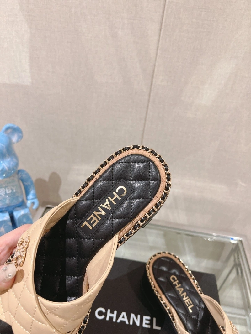 NewStyle Chxnxl Slippers 132524