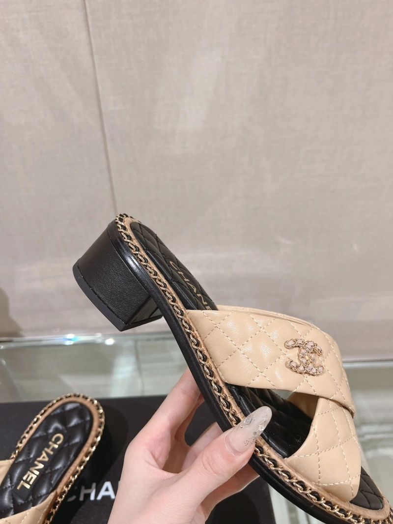 NewStyle Chxnxl Slippers 132524