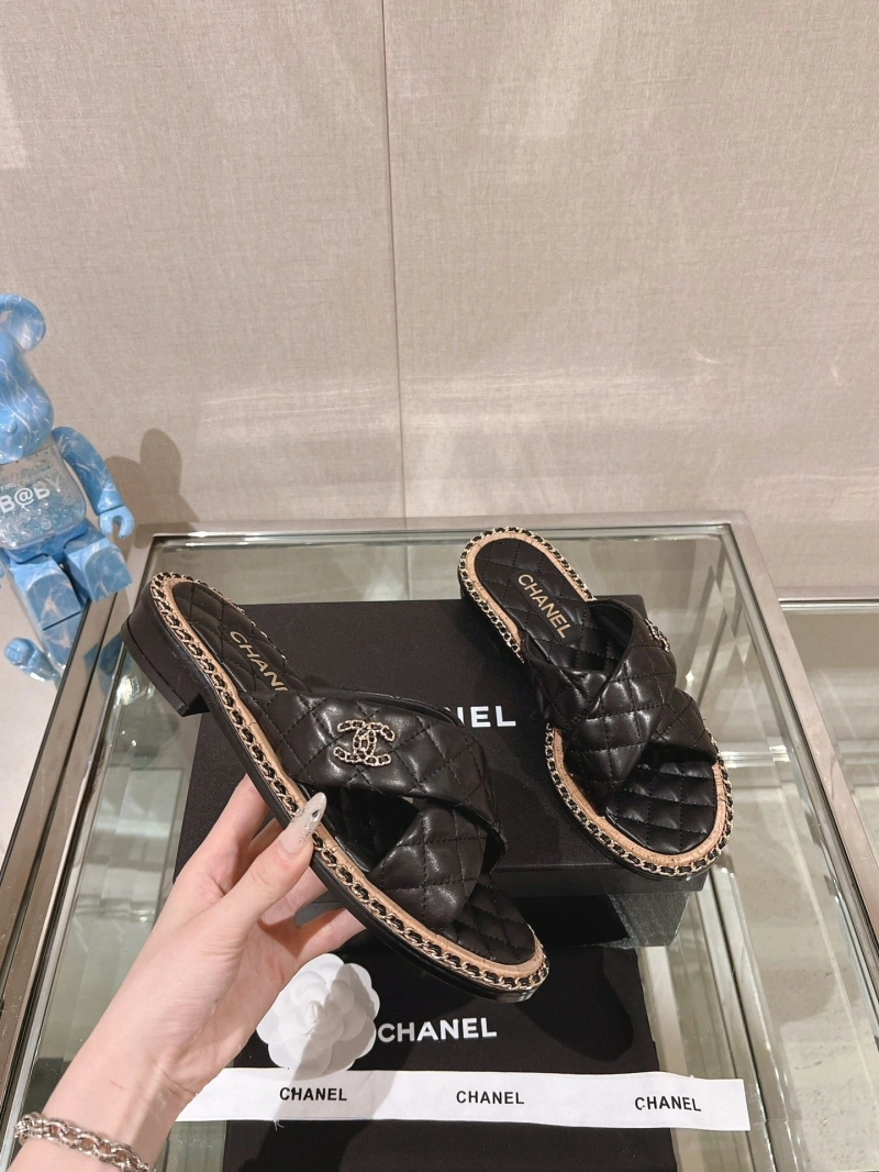 Chxnxl Slippers Bold 132526