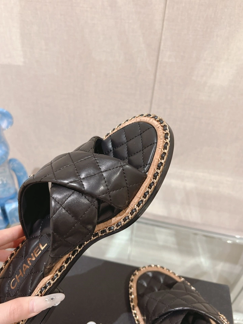 Chxnxl Slippers Bold 132526