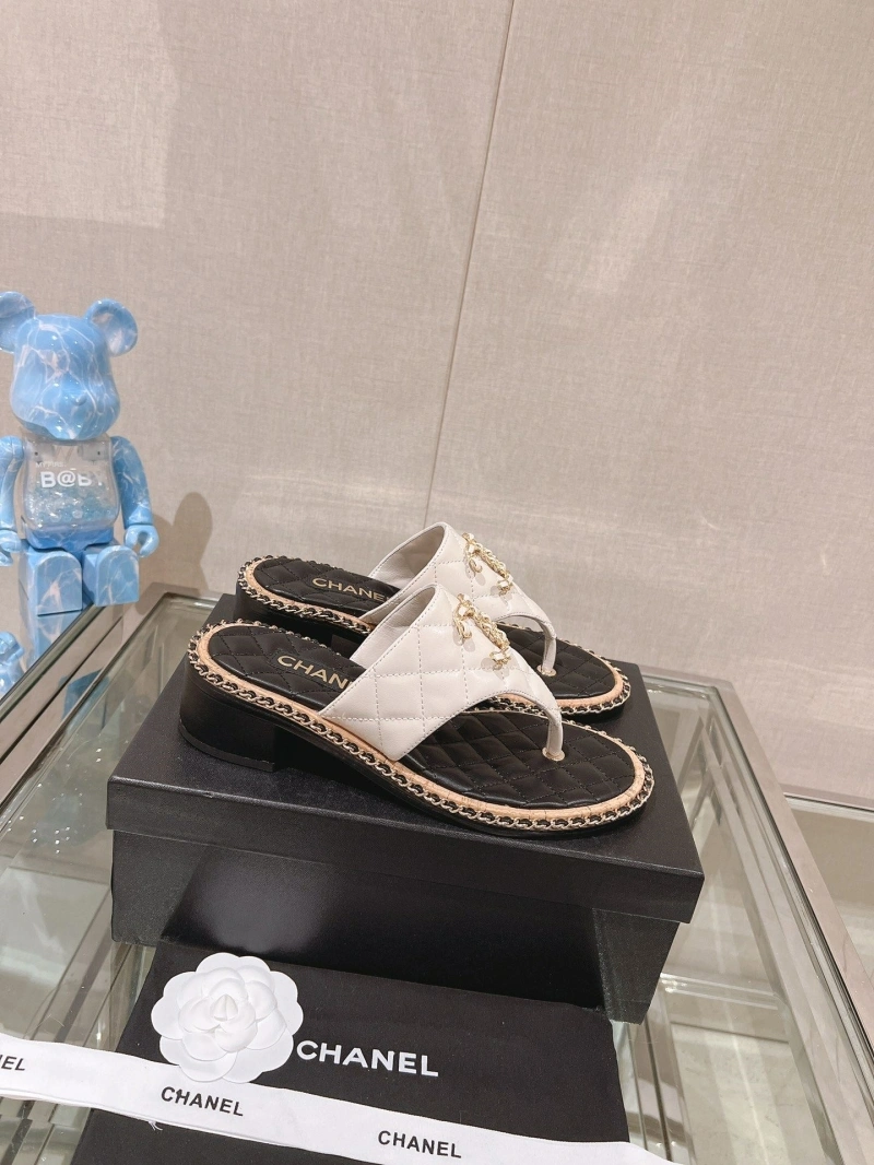 UrbanStyle Chxnxl Slippers 132528